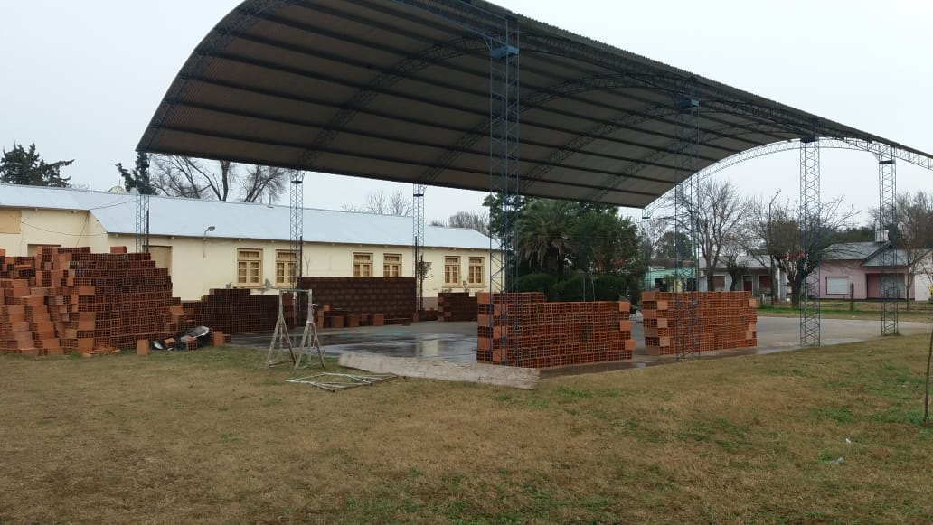 Fondo Educativo: obras en el playón deportivo en Sansinena y Fortín Olavarría