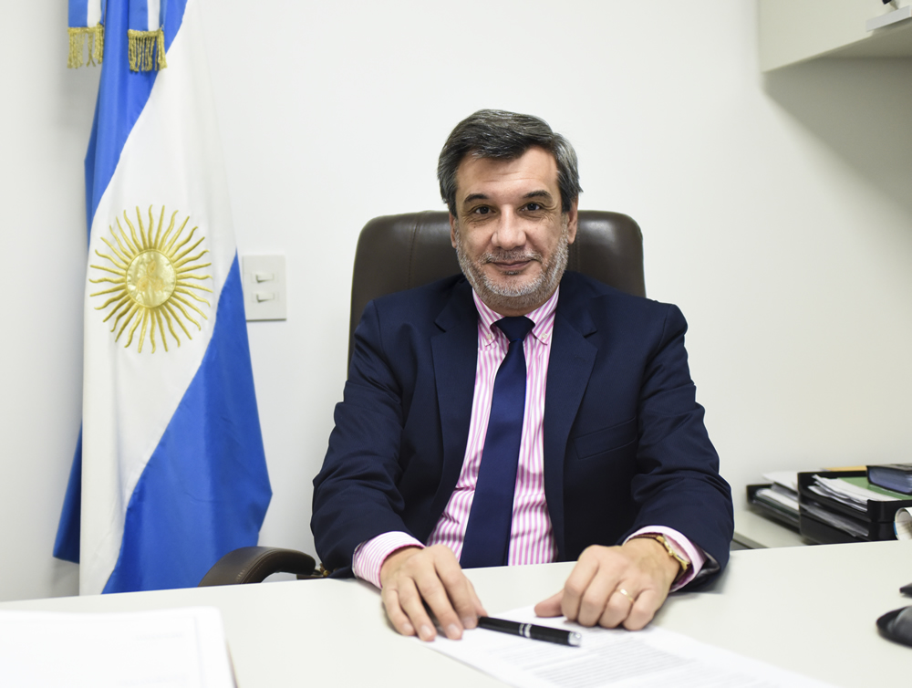 Buil: “Los argentinos no vamos a bajar los brazos”