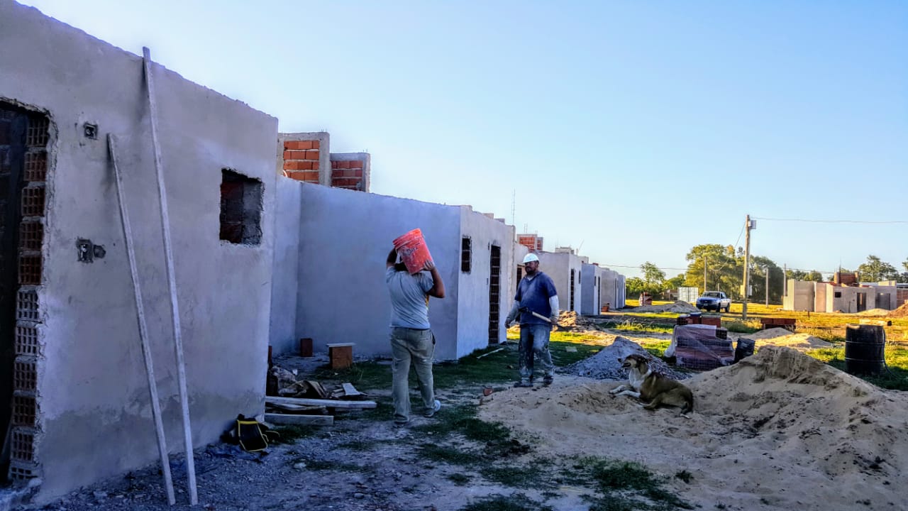 30 de Agosto: las casas de la AMOC están listas para ser techadas