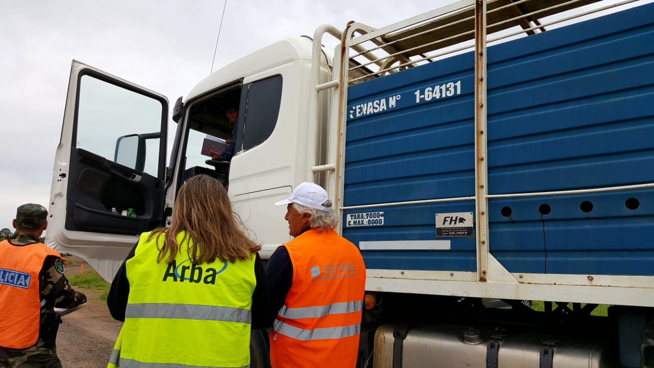 Controles de Senasa, Arba y Patrullla Rural en el cruce de rutas