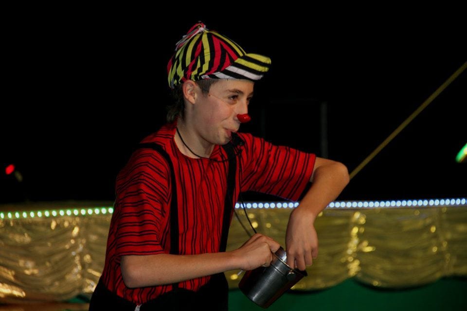 Agustín, el chico del circo que distinguió el ministro