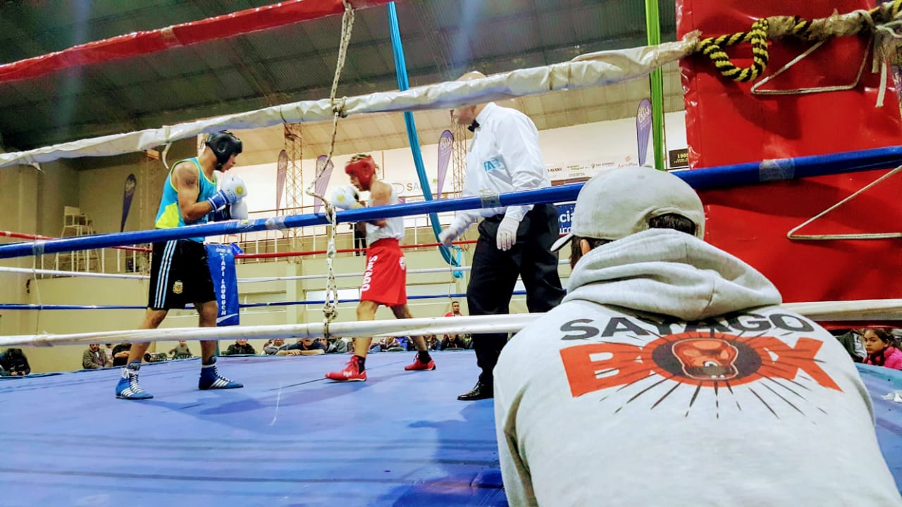 Anuncian festival de Boxeo en el Club Sarmiento