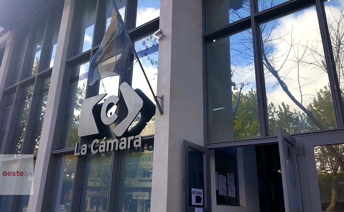 Cómo fue el origen y cómo se eligió el nombre de la Cámara de Comercio en 1930 OesteBA Cómo fue el origen y cómo se eligió el nombre de la Cámara de Comercio en 1930 OesteBA