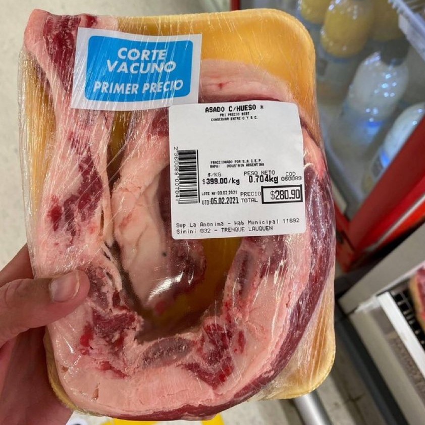 Viralizan fotos de la carne de precios cuidados de un súper de Trenque Lauquen