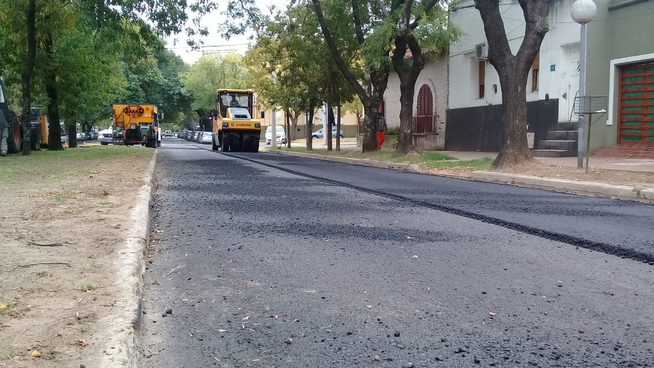 El Municipio terminó la pavimentación en calle Belgrano, entre Castelli y Paso
