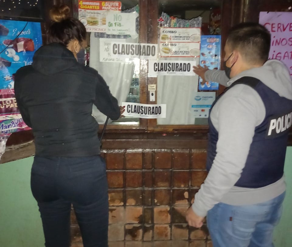 Clausuran almacén de barrio por no respetar el horario de cierre comercial