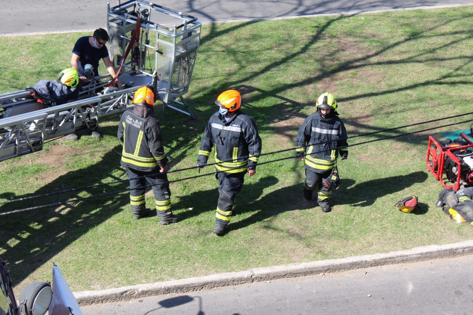 Un accidente de tránsito generó una pérdida de gas: actuaron los Bomberos