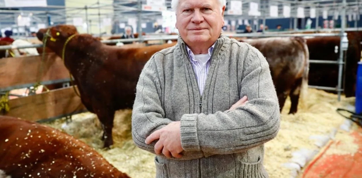 Destacan a Eyherabide, el cabañero que hace 50 años lleva animales de la mejor genética a la Exposición Rural