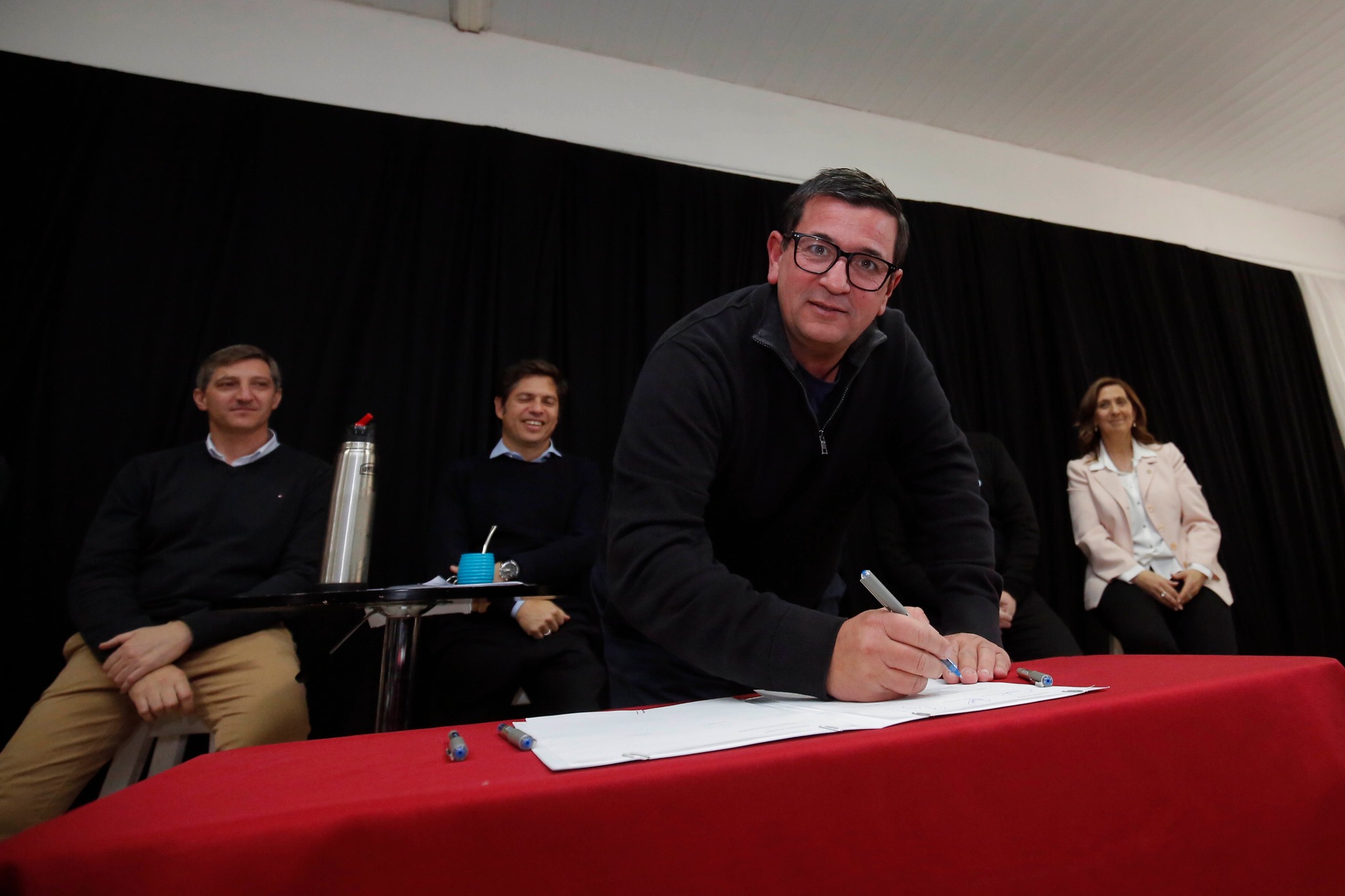 Pellegrini: Pacheco firmó con Provincia convenios para promover la educación superior