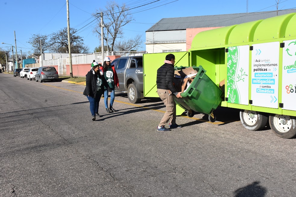 Comenzó en barrios del Este el programa de reciclado de residuos