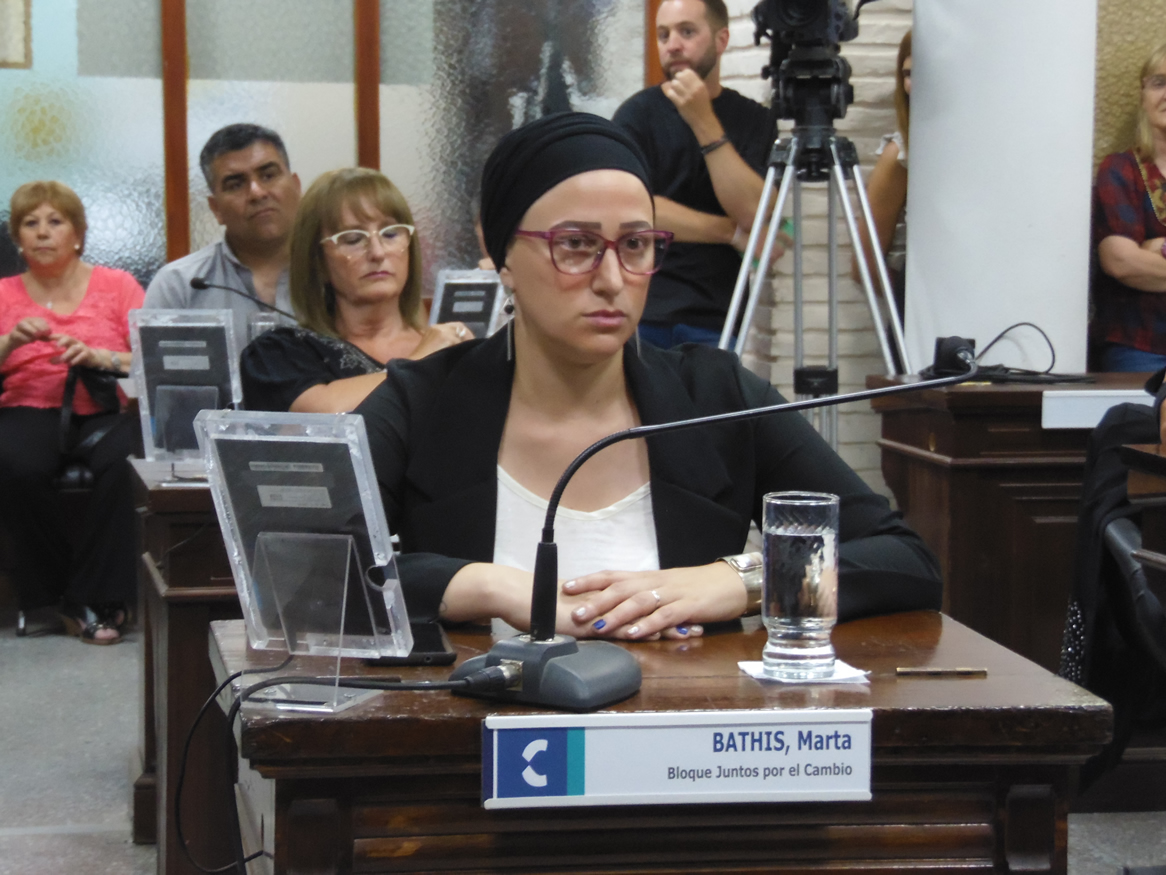 Marta  Bathis destaca el “ingenio, eficacia y ordenamiento” del Estado que aplicó Recoulat en el primer año