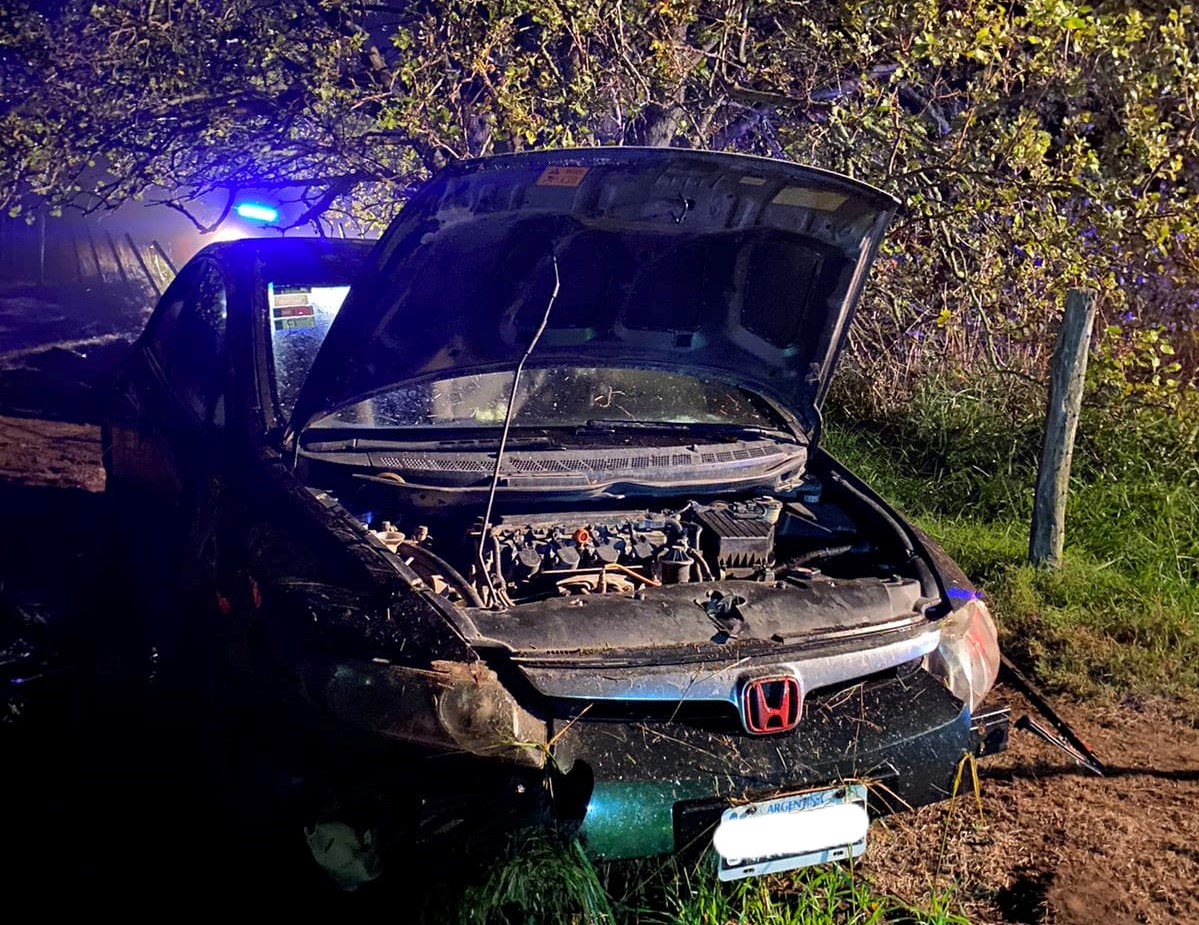 Se despistó un auto en la ruta 5 en la madrugada de este martes