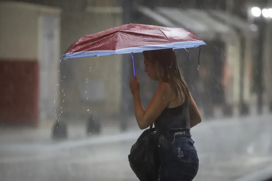 Rige una alerta amarilla por tormentas en varias ciudades entre ellas Trenque Lauquen