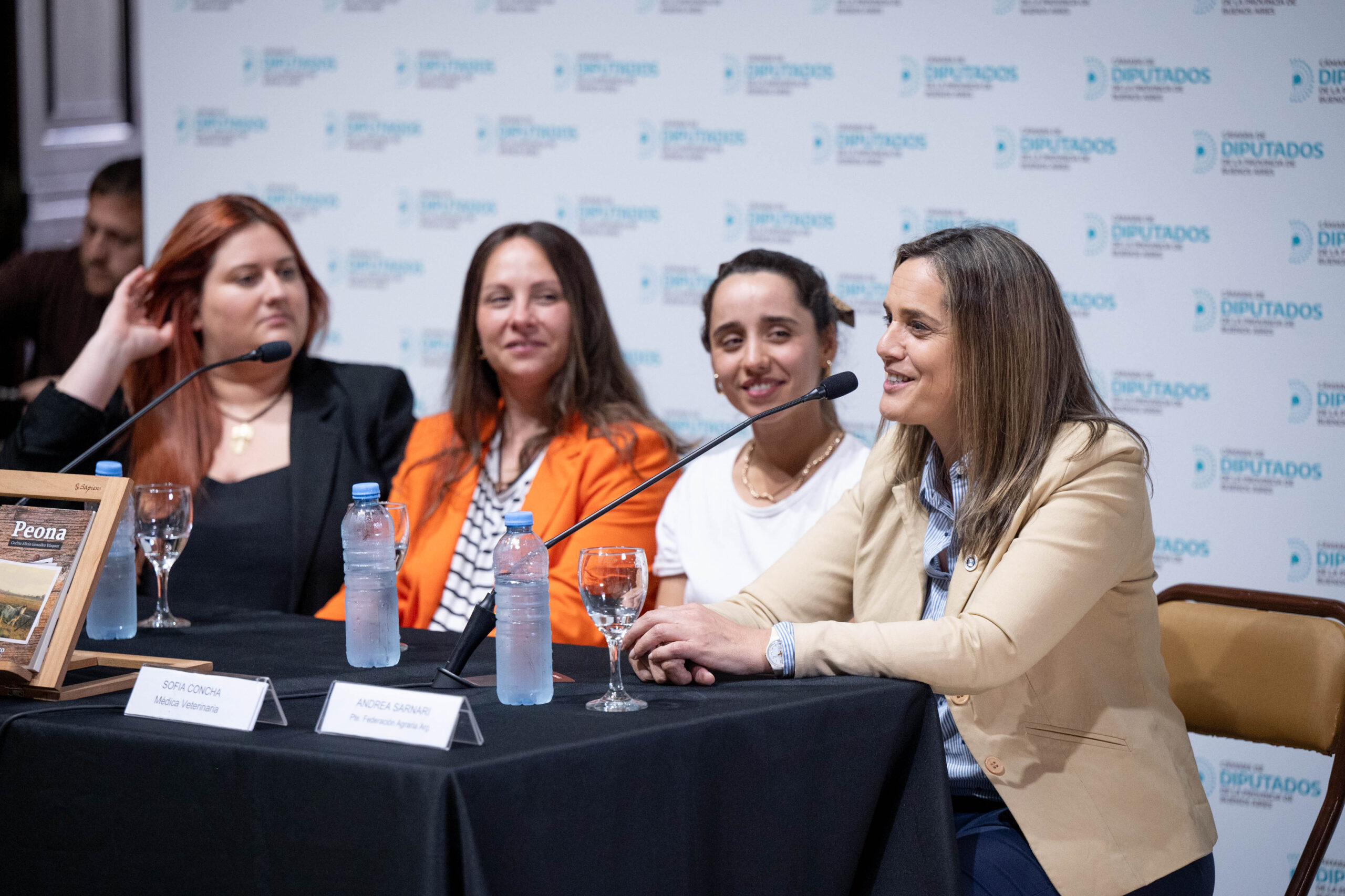 Diputados conmemoró el día internacional de la mujer rural